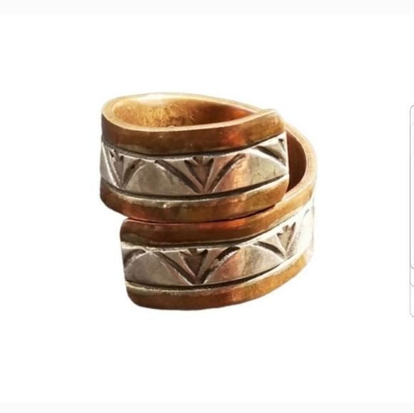 WILLIE SAIZ NAVAJO DESIGN VINTAGE STERLING SILVER & COPPER RING - Picture 1 of 4